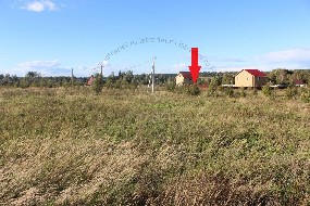 участок с коммуникациями
